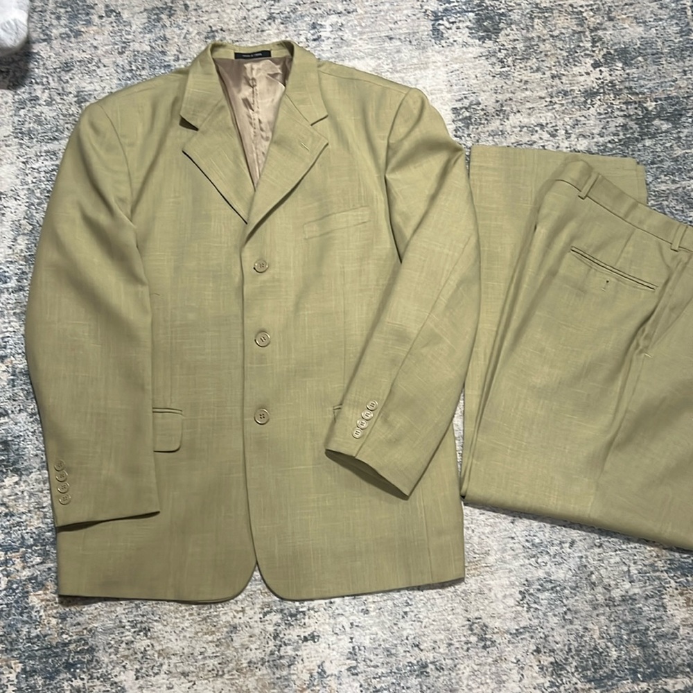 Men’s elegante suit Jacket size 44R